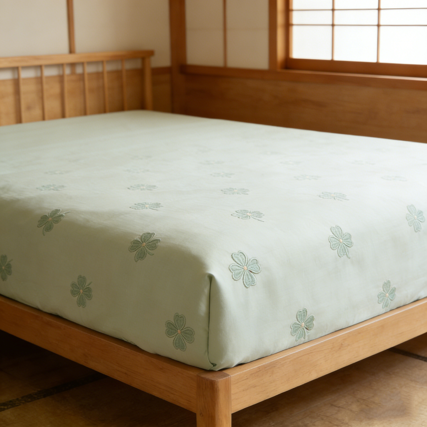 Clover Embroidered Bed Set